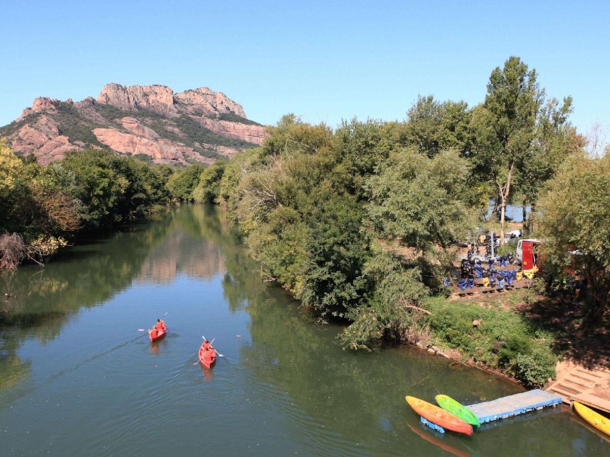 Hotelf1 Frejus Roquebrune Sur Argens Экстерьер фото